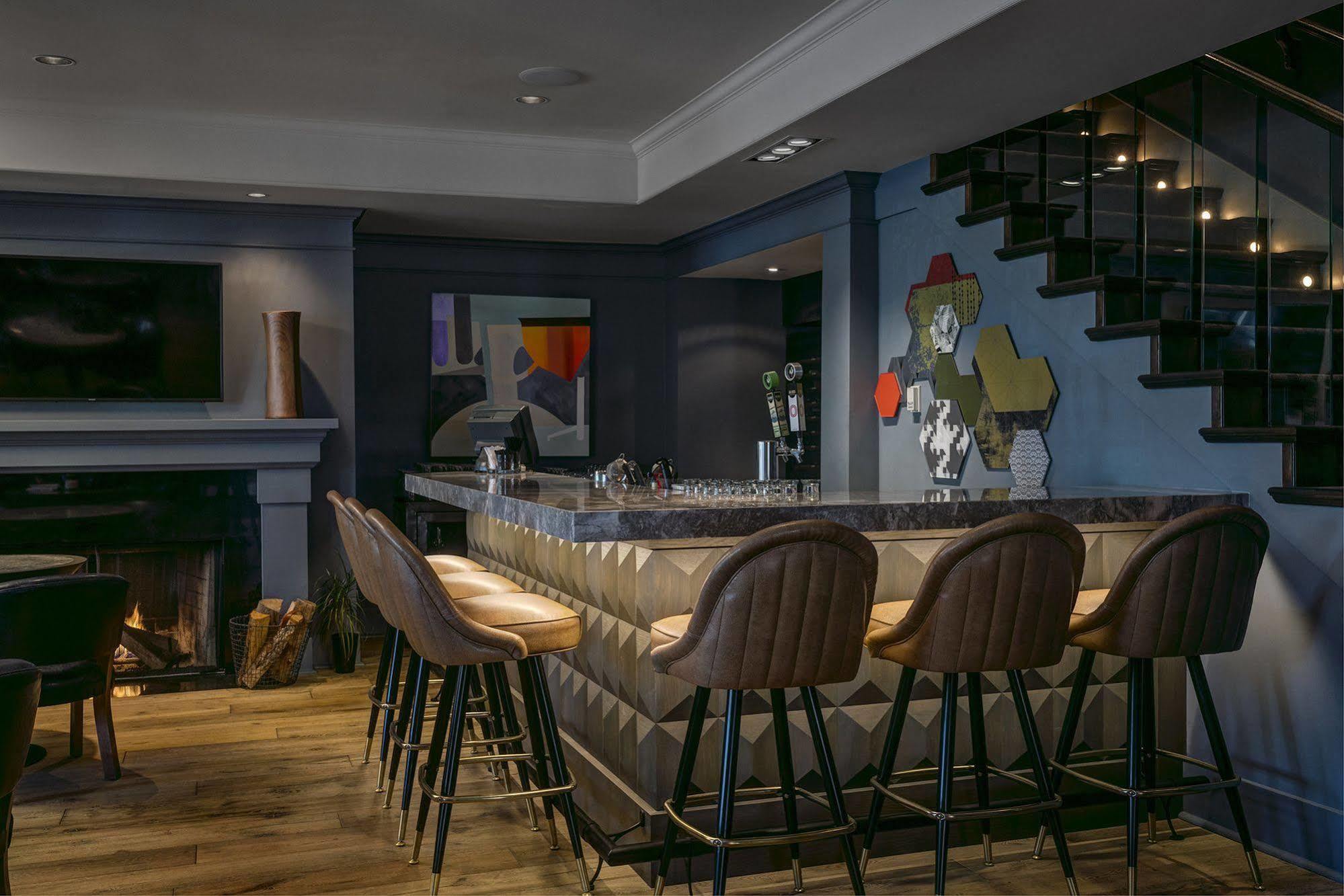 Hotel Arts Kensington カルガリー エクステリア 写真